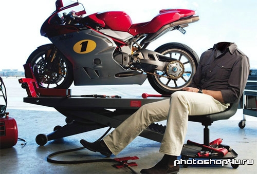 Мужской шаблон для фотошоп - на фоне спортивного мотоцикла