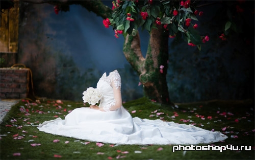  Шаблон для фото - Под цветочным деревом со свадебным букетом 